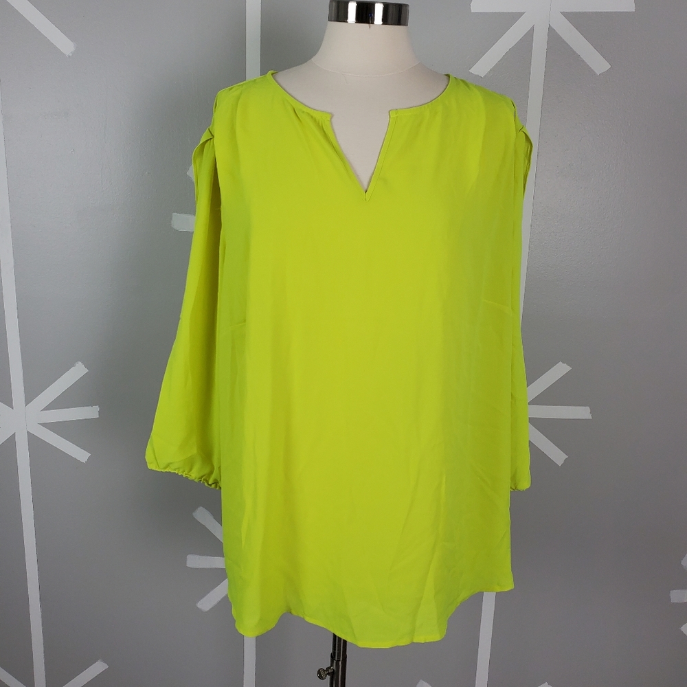NWT Plus Size 20W Neon Yellow Blouse